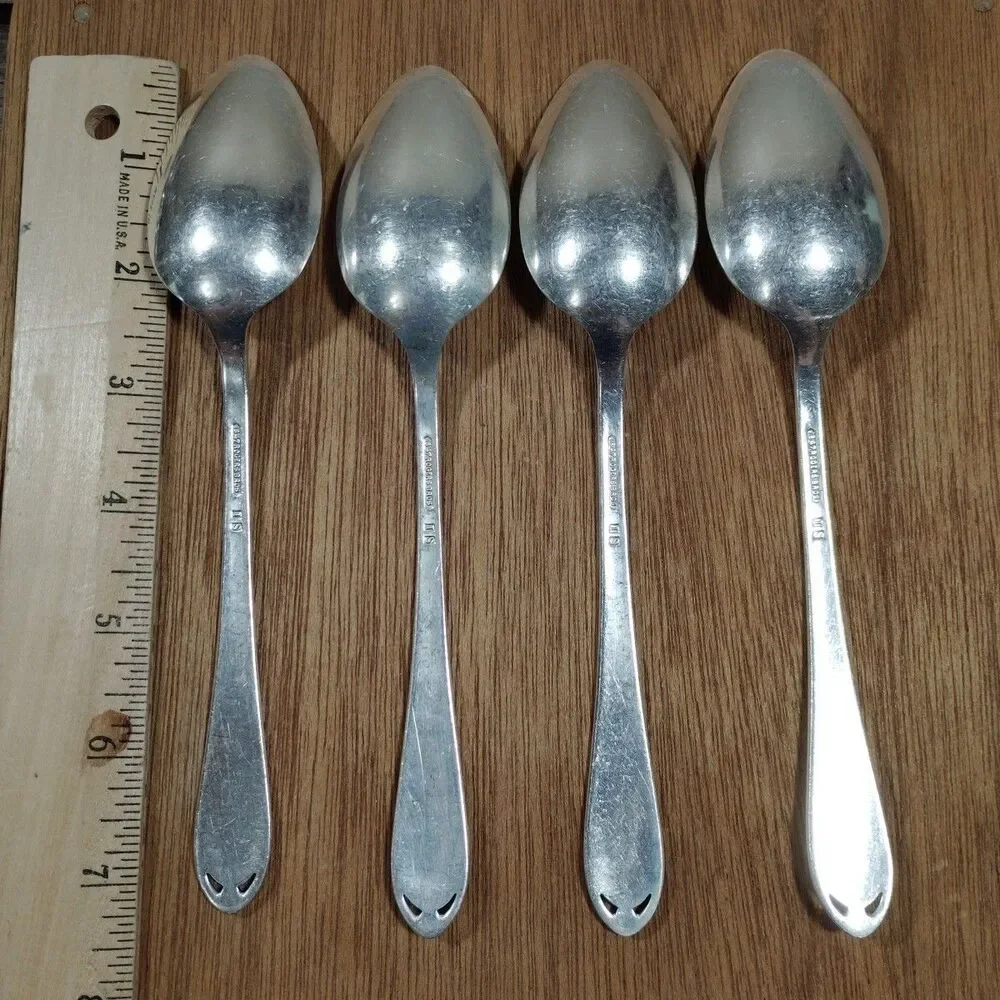1847 Rogers Bros IS LOVELACE Silverplate Flatware 4 Serving Spoon